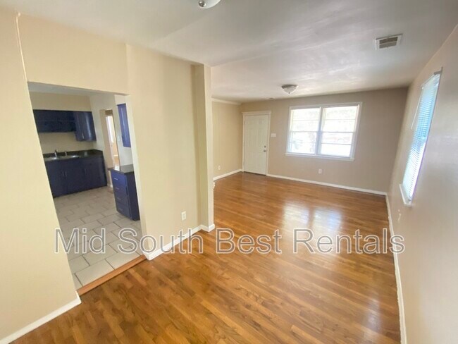 Foto del edificio - 1100 Stratford Rd