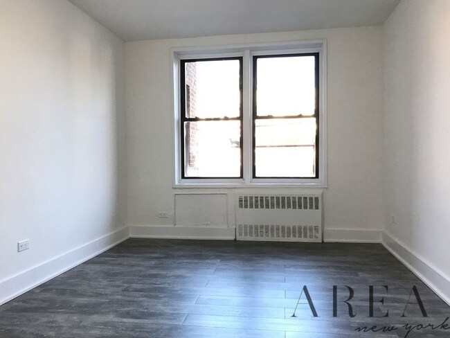 Building Photo - 9425 57th Ave