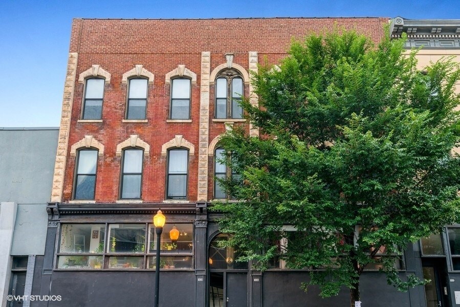 Primary Photo - 1836 S Halsted St