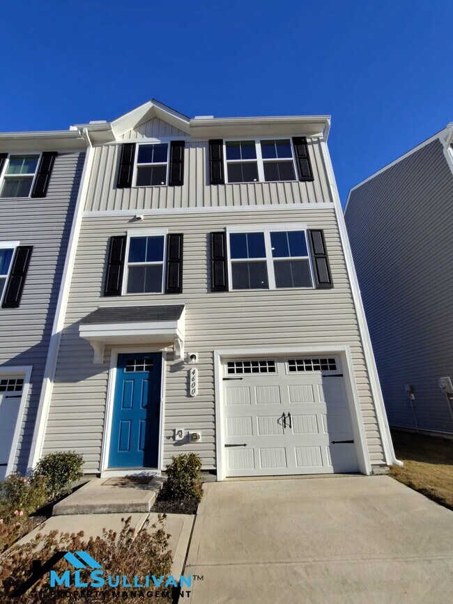 Building Photo - 4600 Black Drum Dr