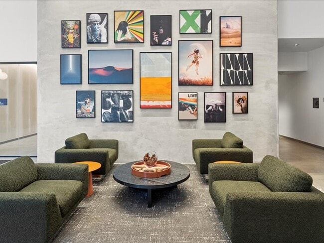 Building Photo - 808 N Cleveland Ave