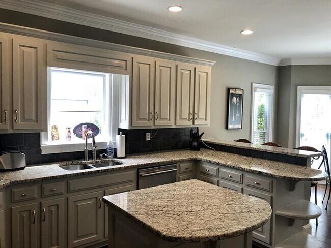 Building Photo - 3514 Greystone Circle, Atlanta, GA, 30341