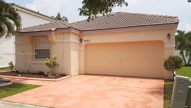 Building Photo - 1433 NW 153rd Ave