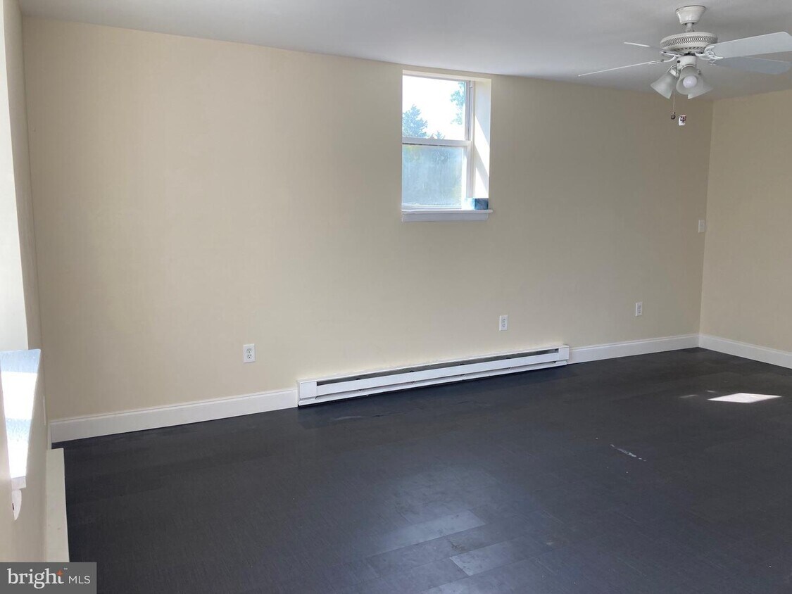 601 S Main St, Perkasie, PA 18944 House Rental in Perkasie, PA