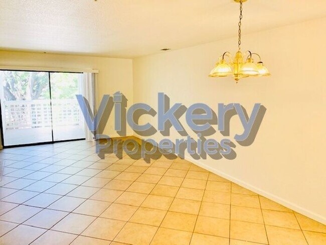 Foto del edificio - 2582 Oak Rd