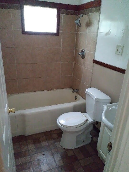 Foto del edificio - 6219 E 24th St