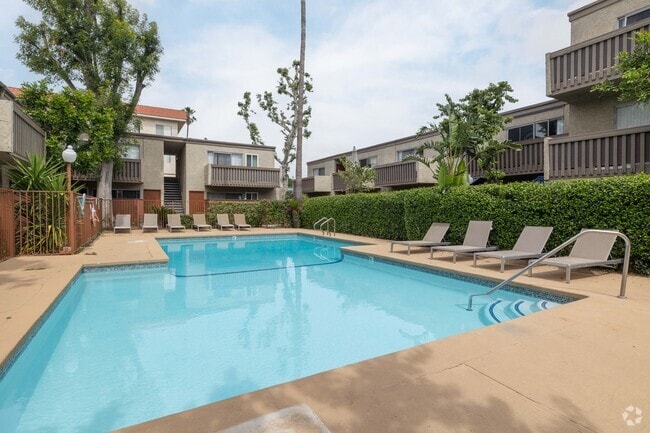 Alpine Terrace Apartments