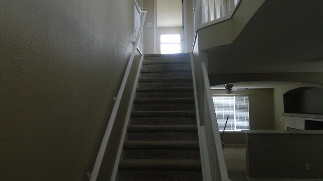 Building Photo - 6552 Cherry Creek Dr