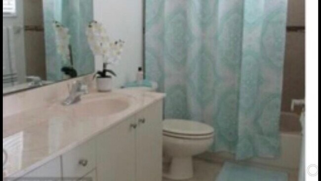 Foto del edificio - 8595 SW 214th Ter