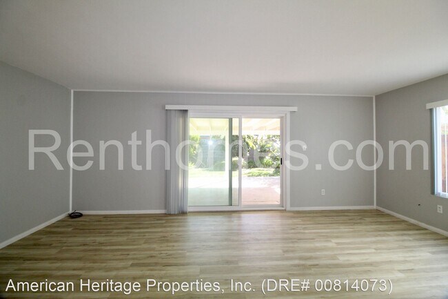Building Photo - 3 br, 2 bath House - 4575 Mount Bigelow Drive