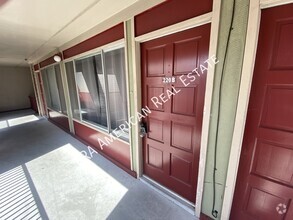 Building Photo - 210 Pelham Rd