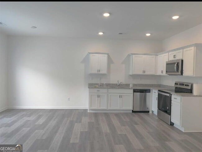 Foto del edificio - 312 Penn Sta Wy