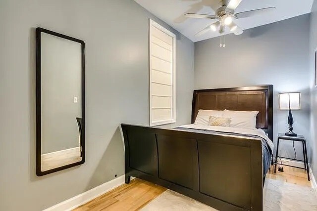 Foto del edificio - 2119 W Fletcher St
