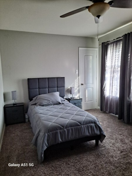 Foto principal - 6101 Chalk Hollow Dr