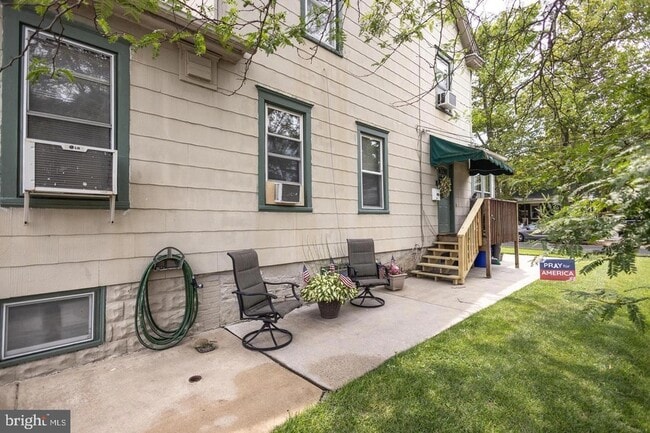 Photo - 101 Newton Ave House