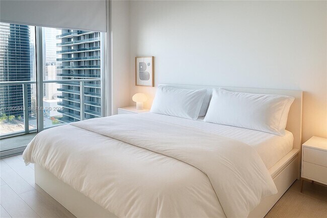 Foto del edificio - 1100 S Miami Ave