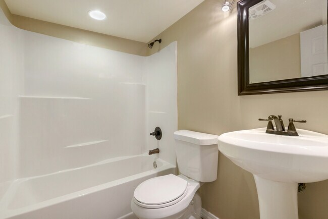 Bathroom - 312 Homedale St