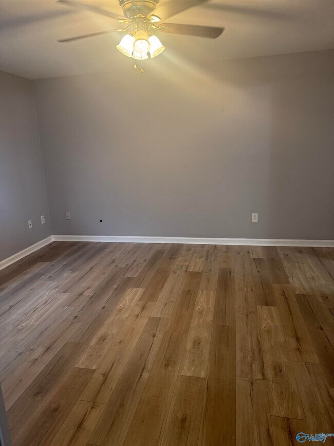 Foto del edificio - 3218 Uvalde Ln NW