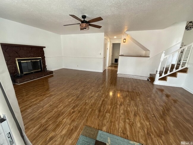 Building Photo - 3268 Bunker Hill Ln