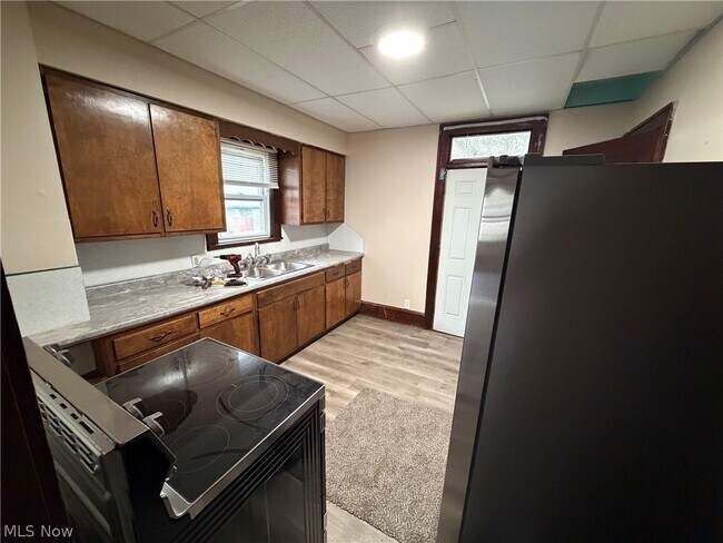 Foto del edificio - 1023 Harrison Ave SW