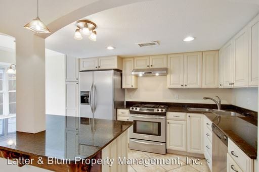 Building Photo - 2307 S Carrollton Ave