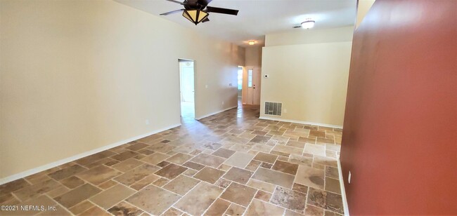 Building Photo - 1700 Canopy Oaks Dr