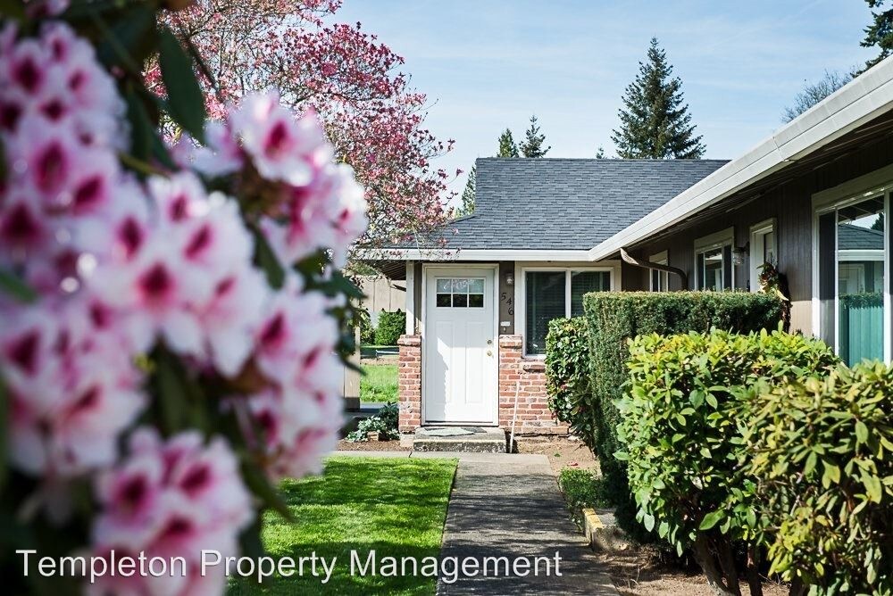 Foto principal - 522 NE Anderson St