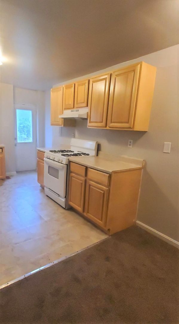 Foto del edificio - 2130 Division St/ Cute 2 bedroom 1 bath to...