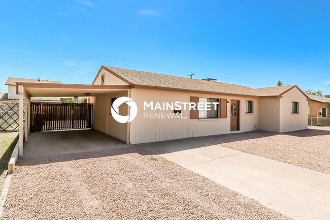 Foto del edificio - 4 Bedroom Pet-Friendly Home in PHOENIX, AZ...