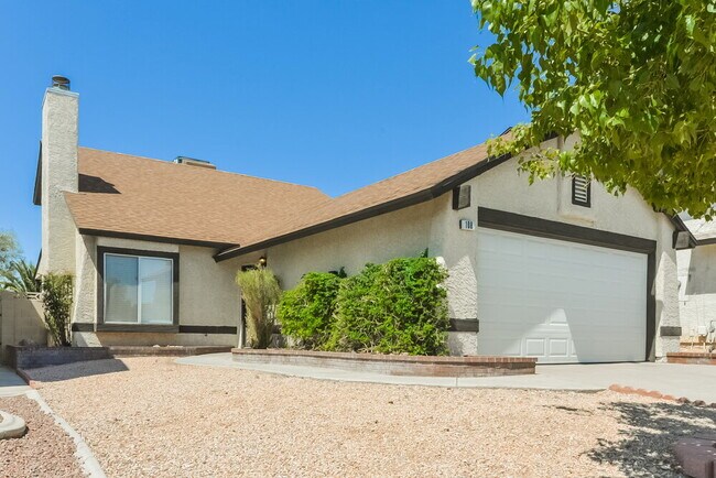 Building Photo - 108 Spinnaker Dr