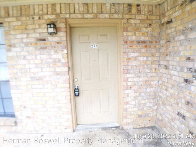 Building Photo - 2 br, 2 bath House - 217 Vista Way