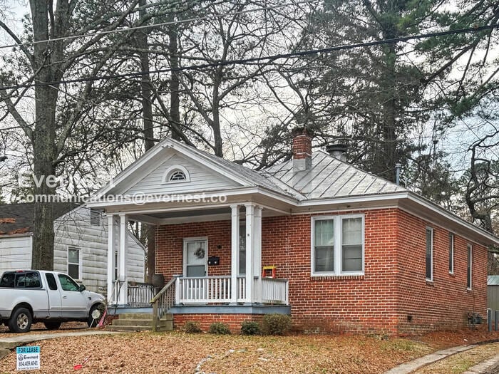 Building Photo - 1814 East Blvd