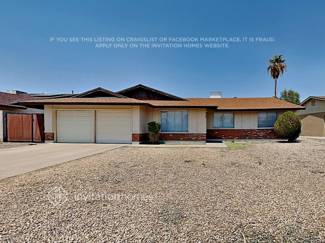 Primary Photo - 4438 W Mercer Ln