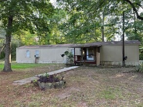 Building Photo - 27614 Southland Dr
