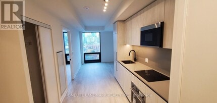 Building Photo - 35 Parliament St