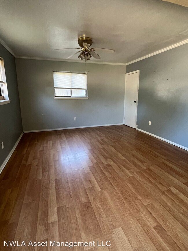 Building Photo - 3 br, 1 bath House - 1235 Norris St.