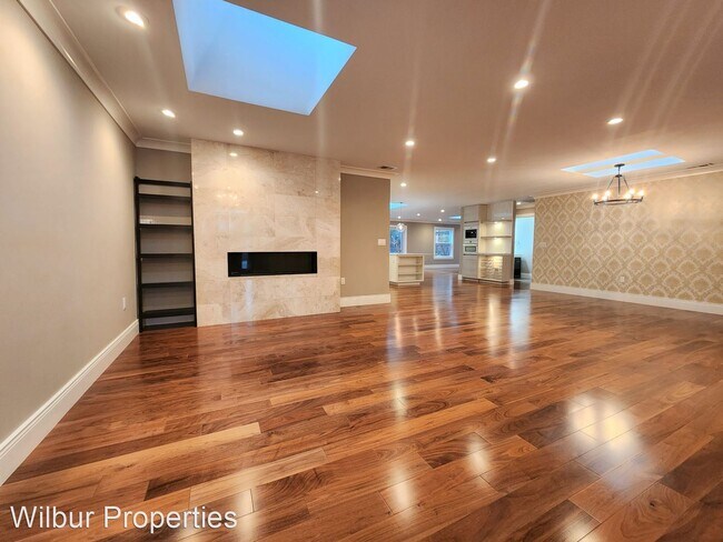 Foto del edificio - 5 br, 3 bath House - 1271 Petersen Court