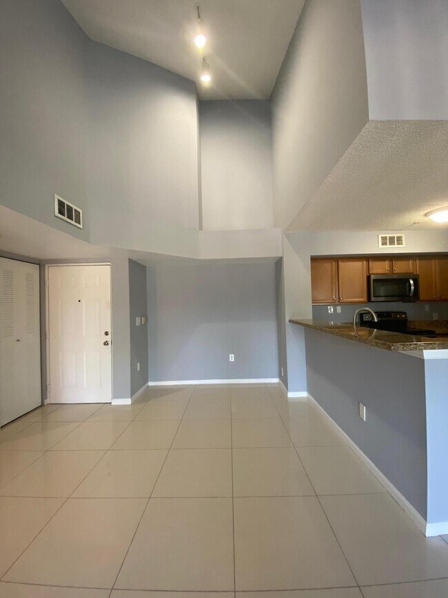 7896 Sonoma Springs Cir Unit 305, Lake Worth, FL 33463 Condo for Rent