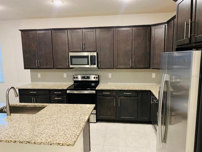 Foto del edificio - 1253 Mattie Pointe Blvd
