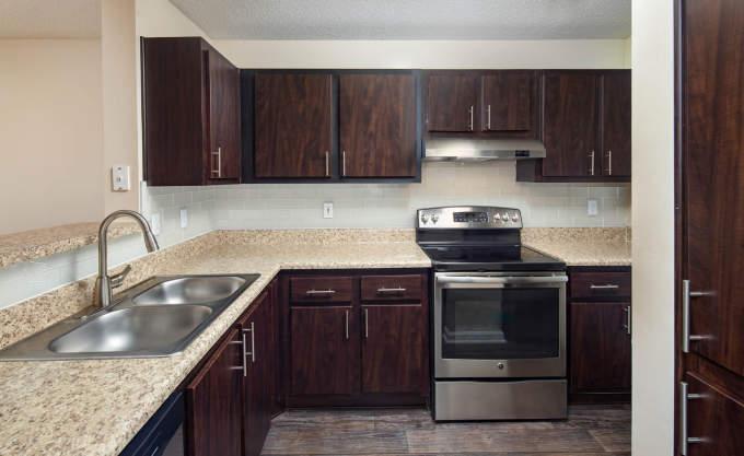 Foto principal - 2 bedroom in Atlanta GA 30329