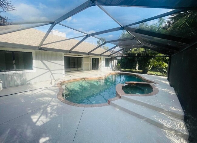 Foto del edificio - 6101 Deer Run