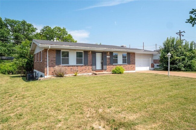 Foto del edificio - Charming 3 bedroom 2.5 bath ranch home wit...