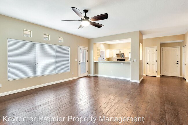 Foto del edificio - 2 br, 2 bath House - 8880 E Paraiso Dr uni...