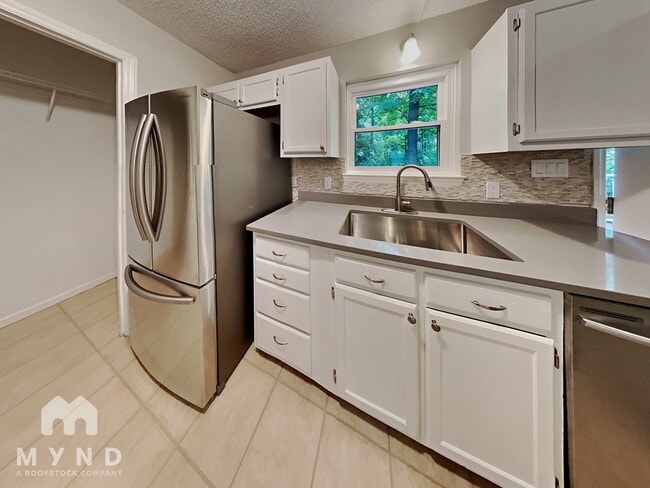 Building Photo - 7007 Ware Rd