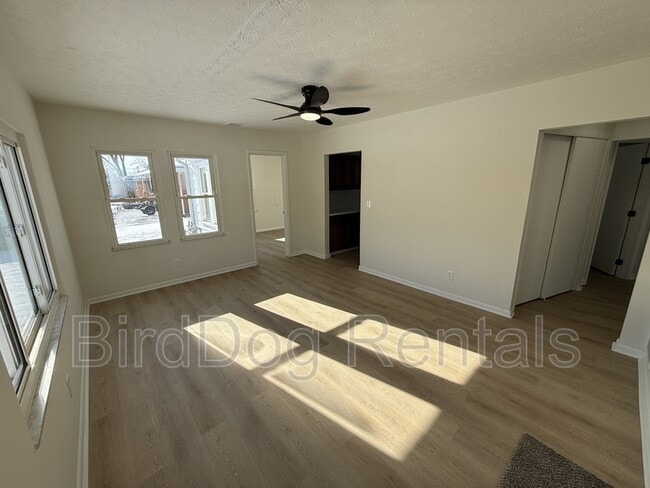 Foto del edificio - 103 Garden Heights Ave