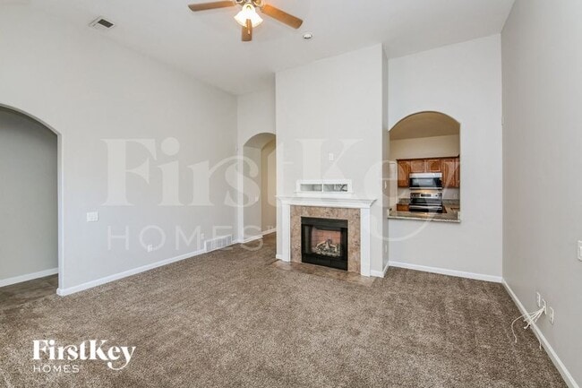 Building Photo - 8595 Shady Elm Dr