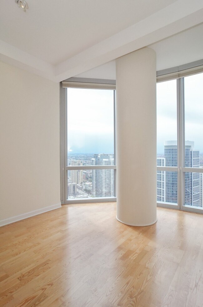 Foto del edificio - 1211 S Prairie Ave