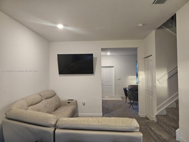 Foto del edificio - 1465 SE 26th Rd