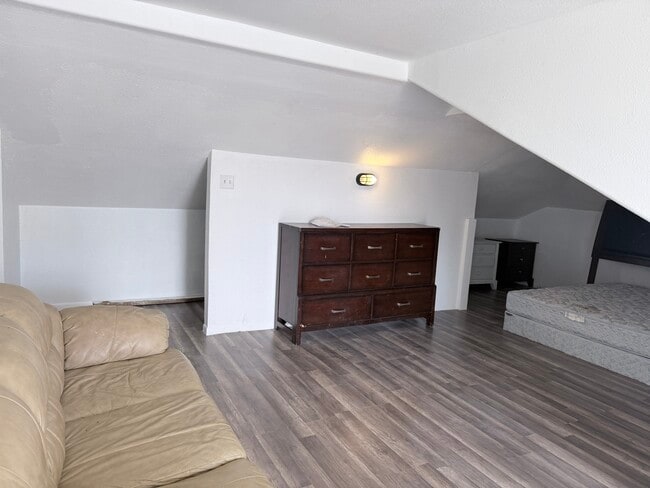 Building Photo - 1155 N Minnesota Ave