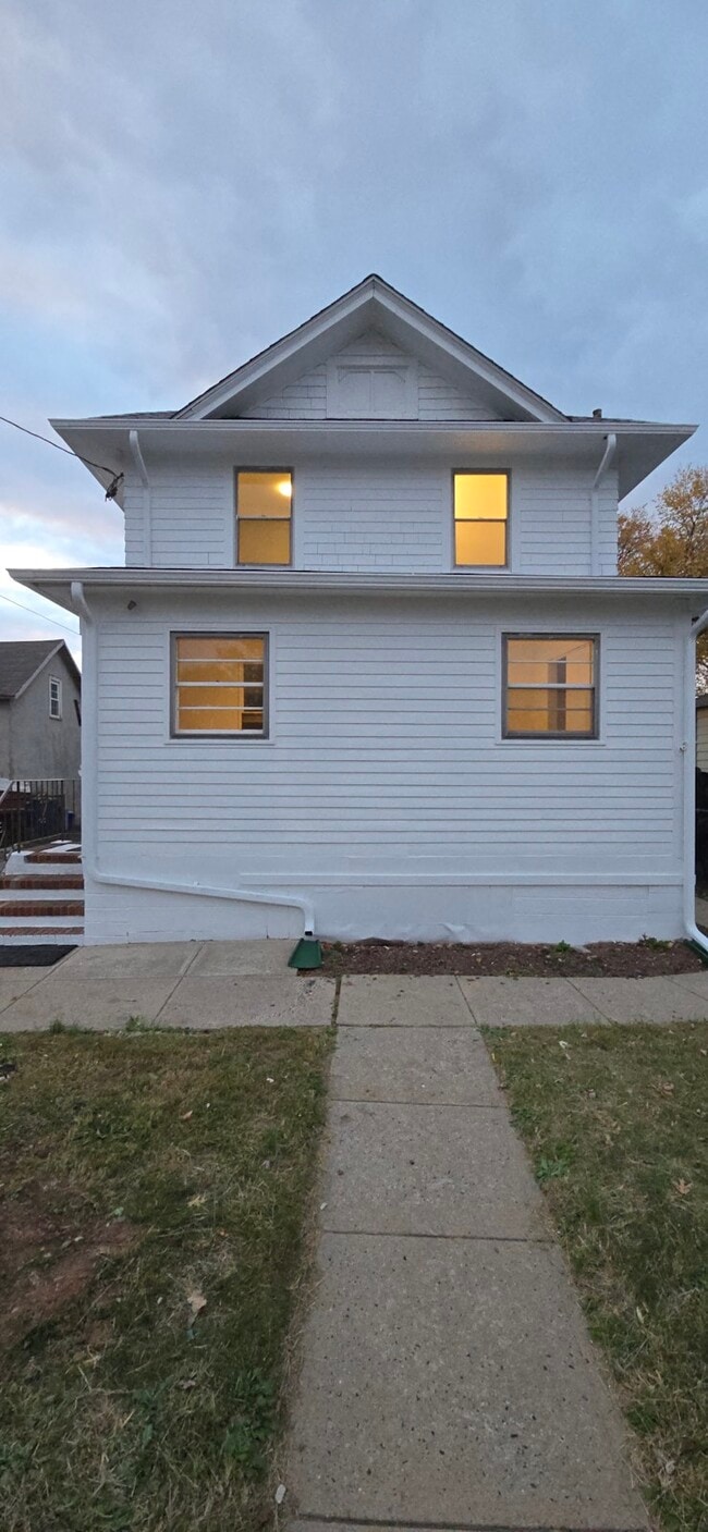 Building Photo - 99 Eastern Ave